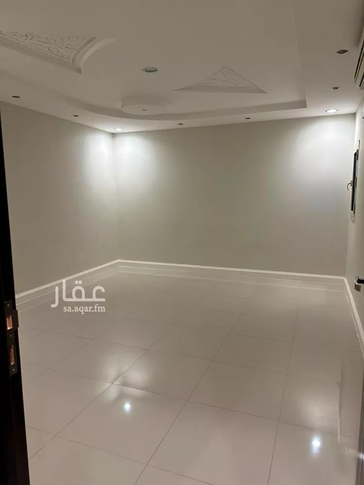 شقة للإيجار في شارع خلف بن معدان, حي بدر, مدينة الرياض, منطقة الرياض 10