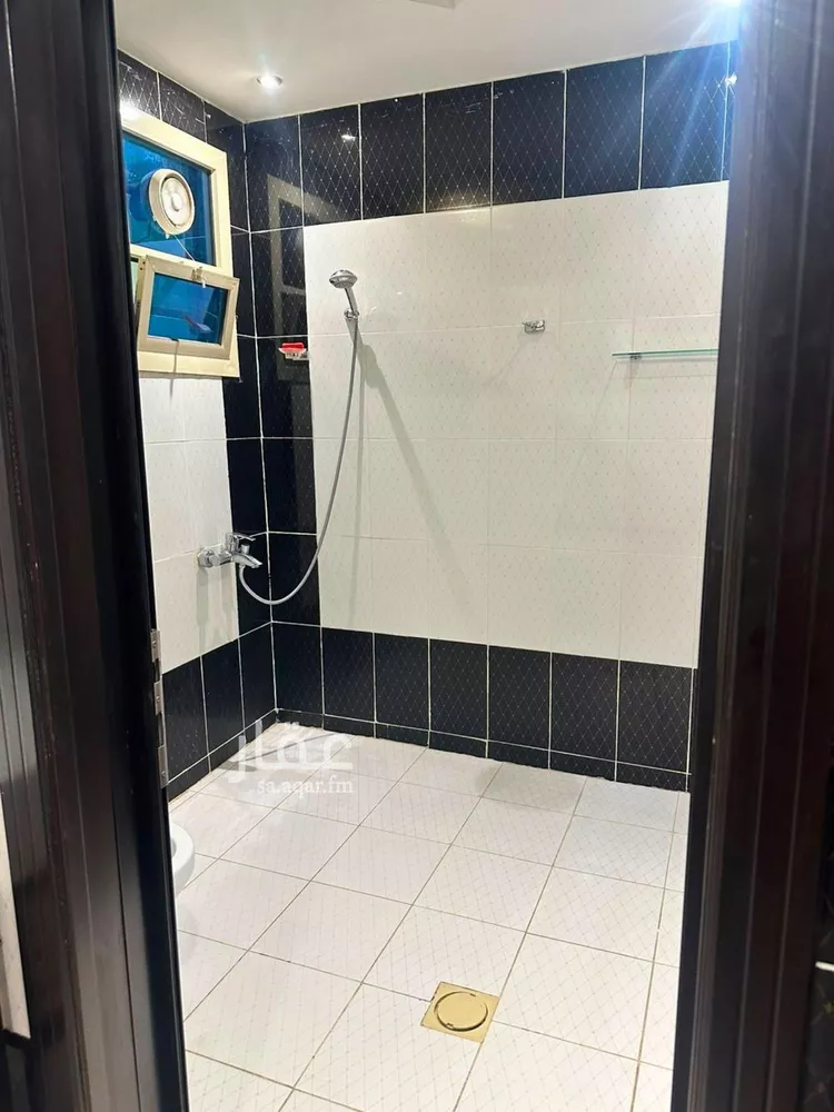 شقة للإيجار في شارع خلف بن معدان, حي بدر, مدينة الرياض, منطقة الرياض صورة 3