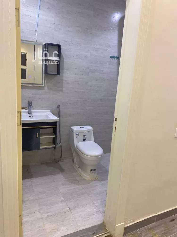 دور للبيع في شارع عاقل بن حبيب, حي عكاظ, مدينة الرياض, منطقة الرياض صورة 2