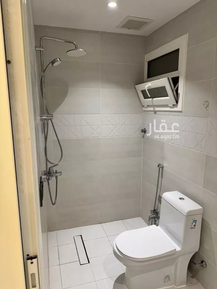 شقة للإيجار في شارع ثابت ابن الانصاري, حي التحلية, مدينة الخبر, المنطقة الشرقية صورة 4