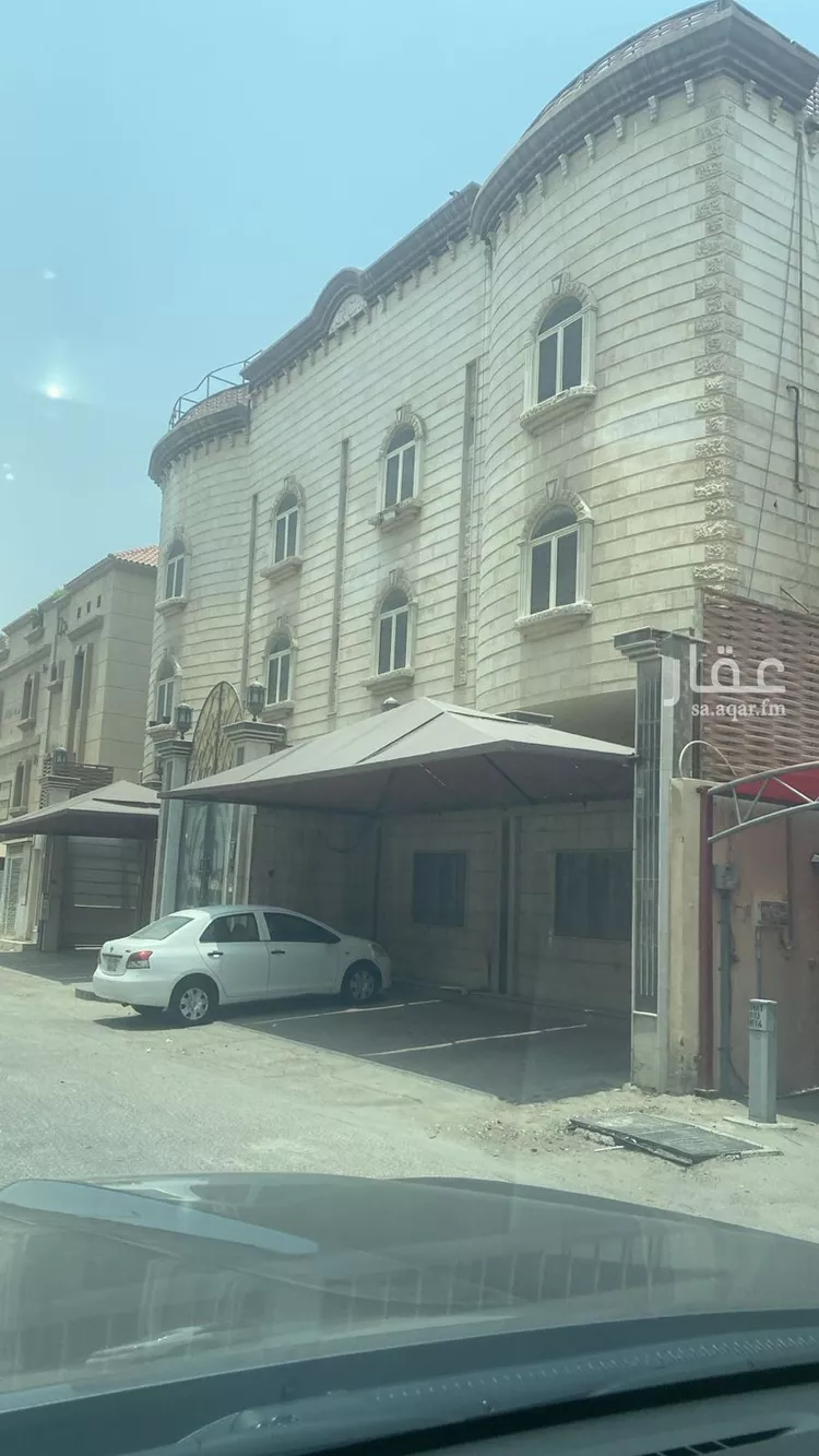 عمارة للبيع في شارع التوباز, حي الجوهرة, مدينة الدمام, المنطقة الشرقية صورة 2