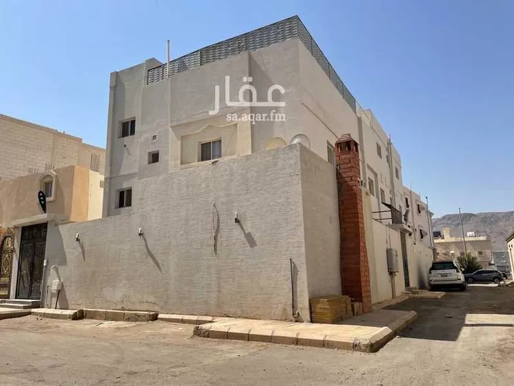 عمارة للبيع في شارع ابيض بن محمد, حي الرانوناء, مدينة المدينه المنوره, منطقة المدينة المنورة