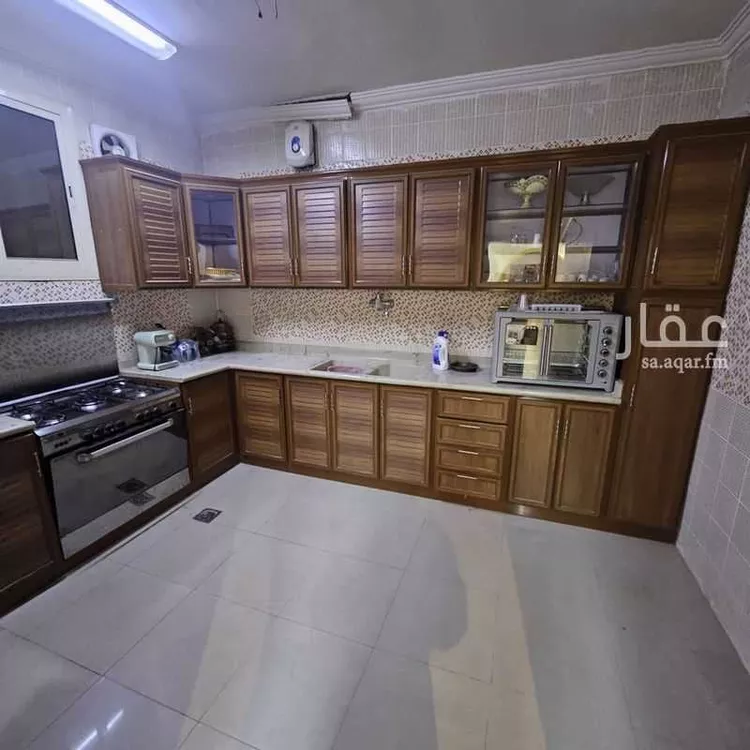 فيلا للبيع في شارع سماك بن سعد, حي شظاة, مدينة المدينة المنورة, منطقة المدينة المنورة صورة 3