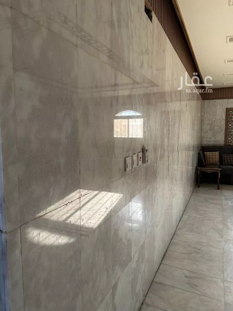 فيلا للبيع في شارع جويرية بنت ابي سفيان, حي الزهرة, مدينة المدينه المنوره, منطقة المدينة المنورة صورة 2