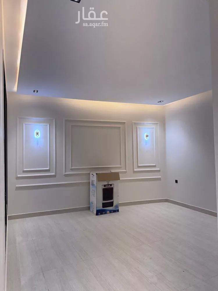 دور للبيع في شارع النفوذ, حي عكاظ, مدينة الرياض, منطقة الرياض