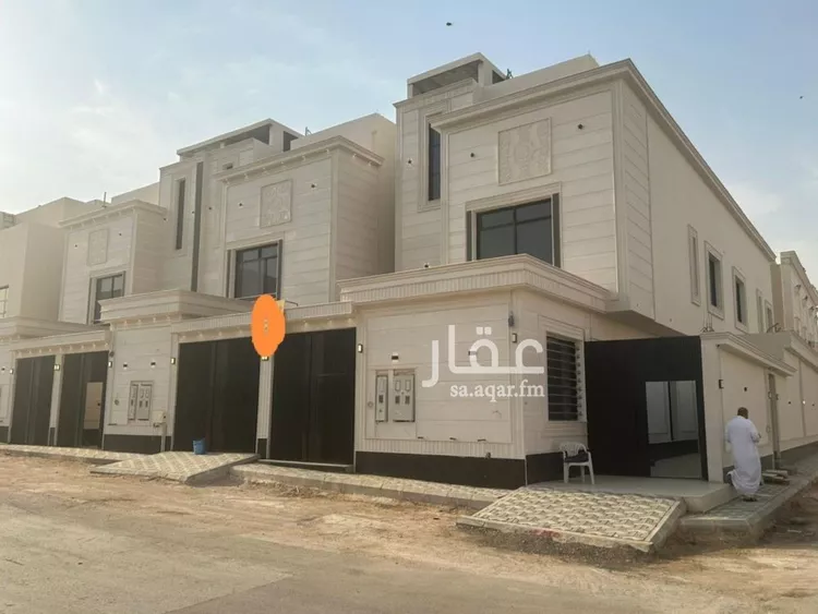دور للبيع في شارع تقي الدين بن حزن, حي طويق, مدينة الرياض, منطقة الرياض صورة 3