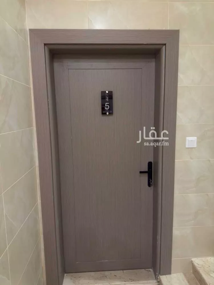 شقة للإيجار في شارع سيهات, حي الخبر الجنوبية, مدينة الخبر, المنطقة الشرقية 6