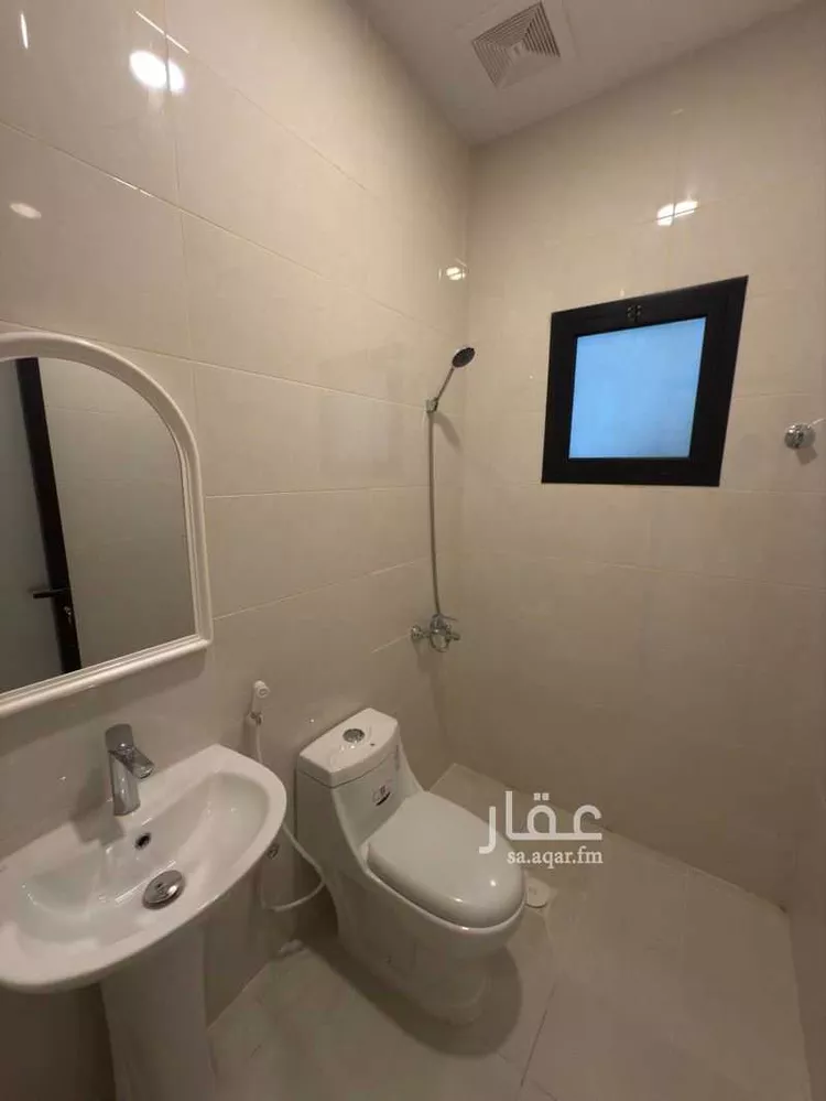 شقة للإيجار في شارع سيهات, حي الخبر الجنوبية, مدينة الخبر, المنطقة الشرقية صورة 2