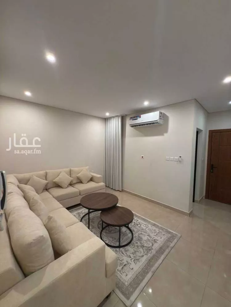 شقة للإيجار في شارع صفوى, حي الخبر الجنوبية, مدينة الخبر, المنطقة الشرقية 9