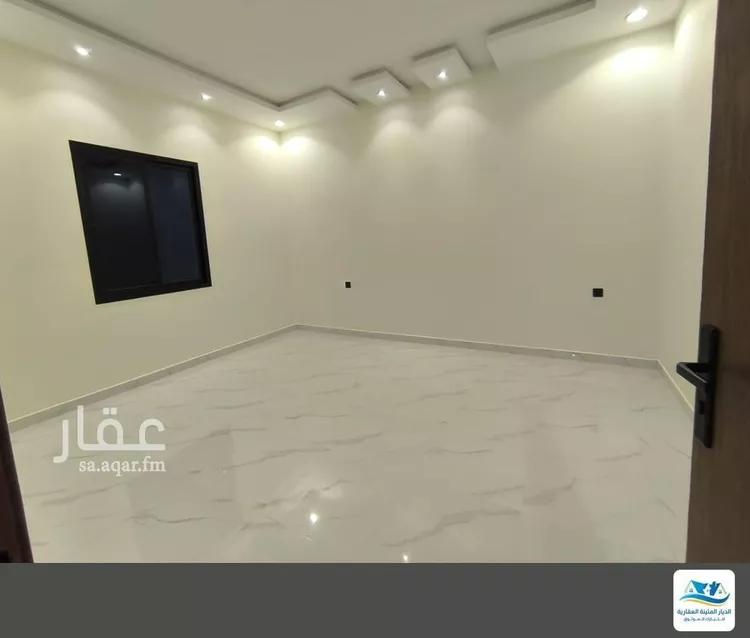 فيلا للبيع في شارع أبي سعيد الرومي, حي الدار البيضاء, مدينة الرياض, منطقة الرياض صورة 5