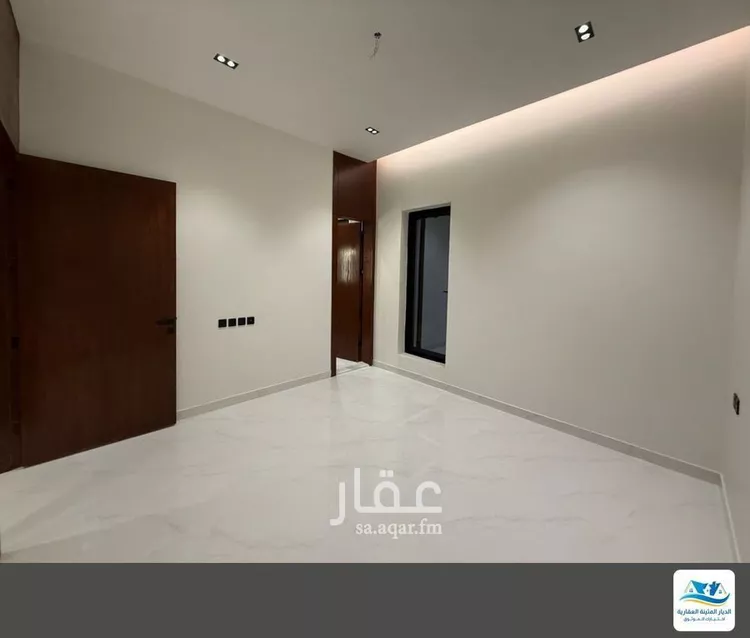 فيلا للبيع في شارع ابن زيادة, حي طيبة, مدينة الرياض, منطقة الرياض صورة 2