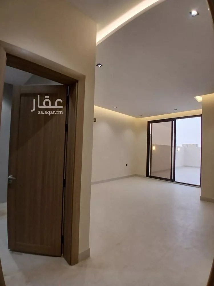 فيلا للبيع في شارع زياد بن أيوب, حي الرمال, مدينة الرياض, منطقة الرياض صورة 2