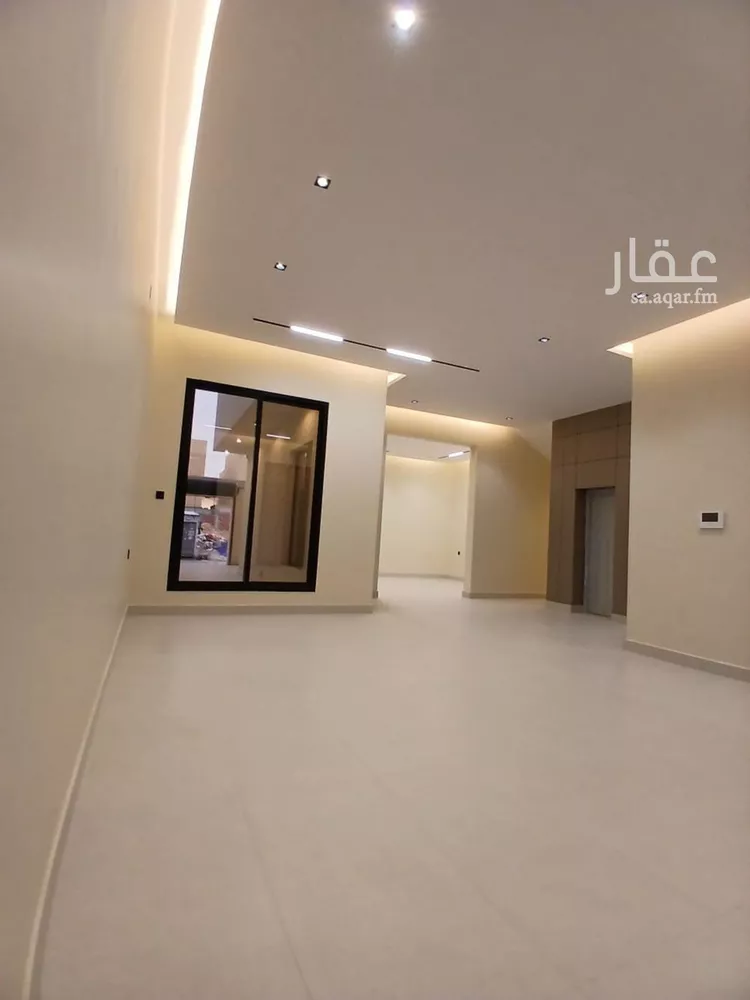 فيلا للبيع في شارع زياد بن أيوب, حي الرمال, مدينة الرياض, منطقة الرياض صورة 5