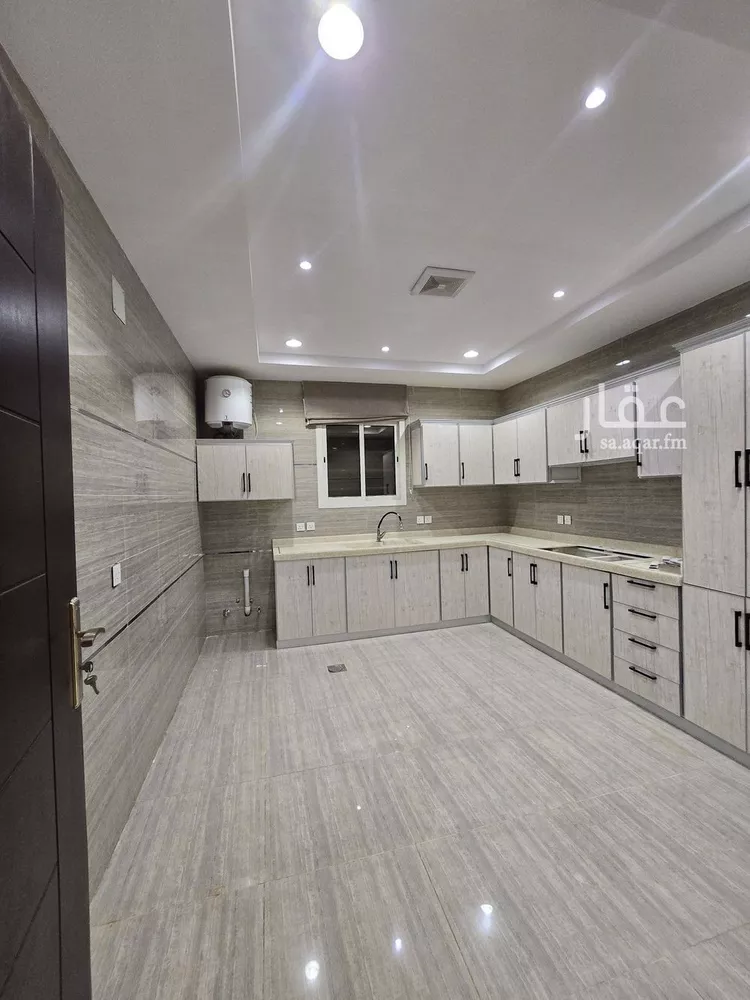 Floor for Rent in Riyadh An Narjis 9