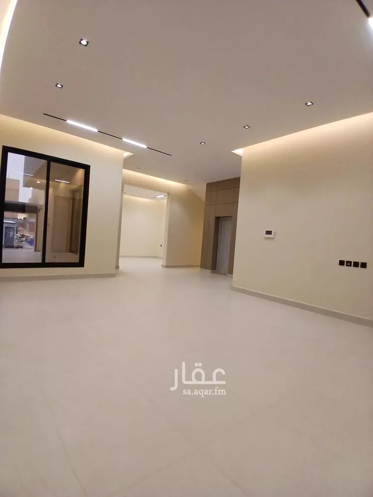 فيلا للبيع في شارع زياد بن أيوب, حي الرمال, مدينة الرياض, منطقة الرياض صورة 3