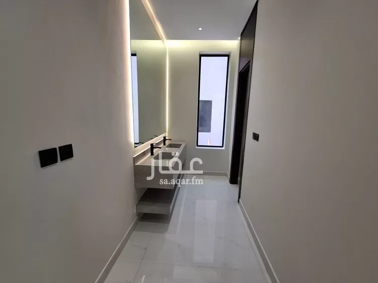 دور للبيع في شارع سليمان الحميضي, حي الجنادرية, مدينة الرياض, منطقة الرياض