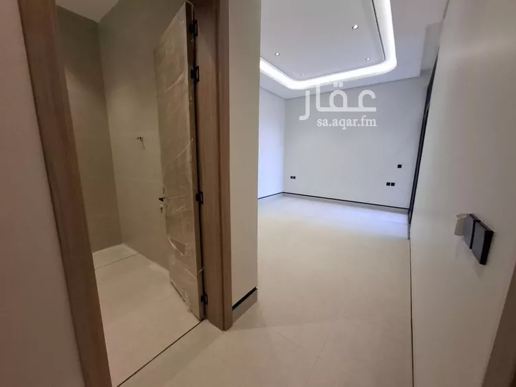 دور للبيع في شارع سليمان الحميضي, حي الرمال, مدينة الرياض, منطقة الرياض صورة 2