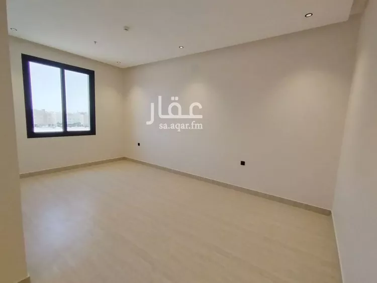 شقة للبيع في شارع مطلق بن صالح بن مطلق, حي إشبيلية, مدينة الرياض, منطقة الرياض صورة 3