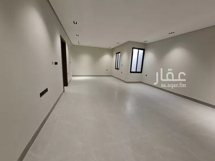 دور للبيع في شارع الرغيب, حي إشبيلية, مدينة الرياض, منطقة الرياض صورة 5