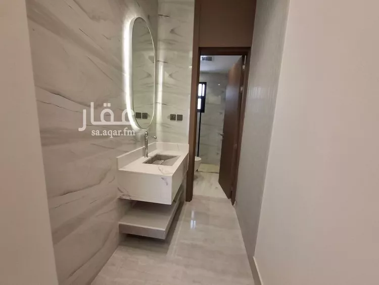 Floor for Sale in Riyadh Ar Rimal 11