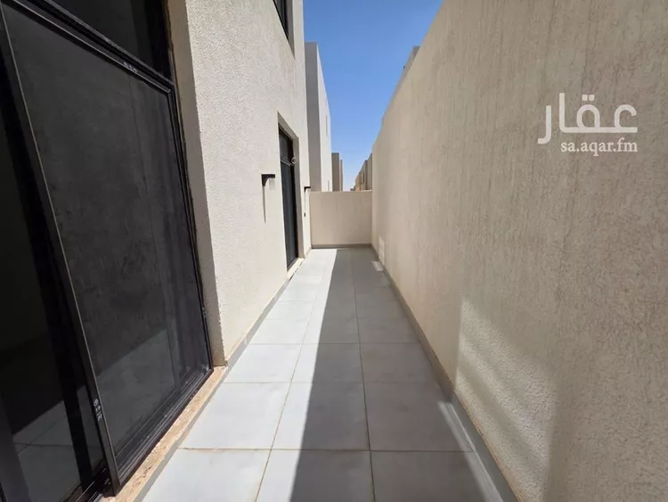 دور للبيع في شارع الصدارة, حي قرطبة, مدينة الرياض, منطقة الرياض صورة 4