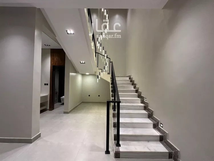 فيلا للبيع في شارع رقم 379, حي المونسية, مدينة الرياض, منطقة الرياض صورة 3