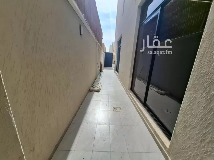 دور للبيع في شارع رقم 226, حي المونسية, مدينة الرياض, منطقة الرياض صورة 2