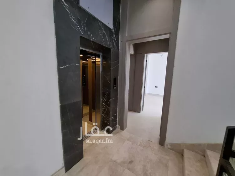 دور للبيع في شارع البيت العتيق, حي قرطبة, مدينة الرياض, منطقة الرياض صورة 4