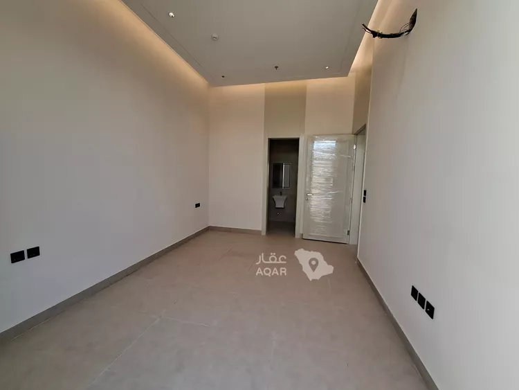 شقة للبيع في شارع عمير بن سنان بن عرفطة, حي المونسية, مدينة الرياض, منطقة الرياض 4