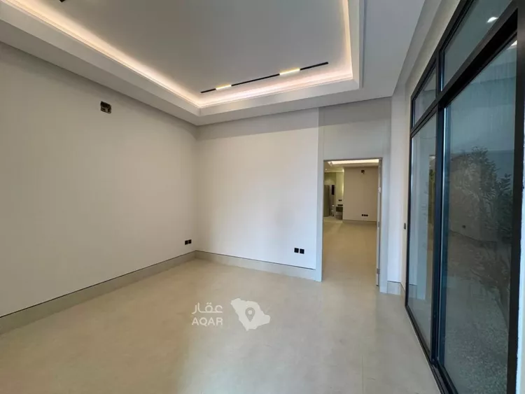 دور للبيع في شارع عبيدالله الفقيه, حي الرمال, مدينة الرياض, منطقة الرياض 6