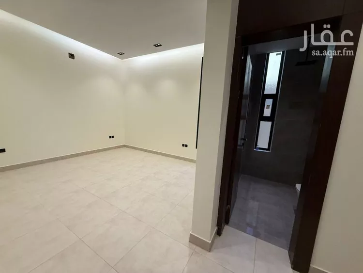دور للبيع في شارع رقم 171, حي المونسية, مدينة الرياض, منطقة الرياض صورة 5
