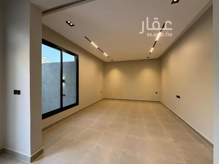 Floor for Sale in Riyadh Al Yarmouk 11