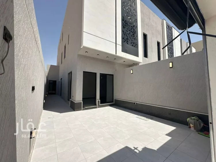 دور للبيع في شارع رقم 226, حي الجنادرية, مدينة الرياض, منطقة الرياض