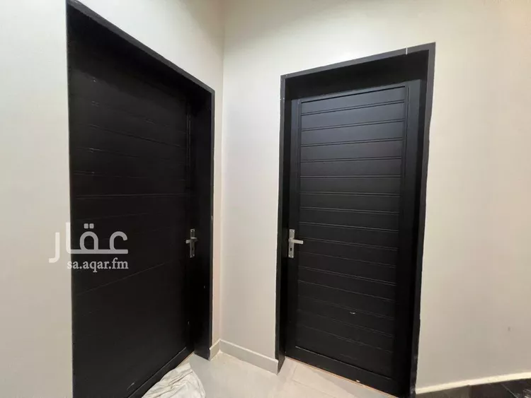 دور للبيع في شارع وادي قصير, حي القادسية, مدينة الرياض, منطقة الرياض صورة 5