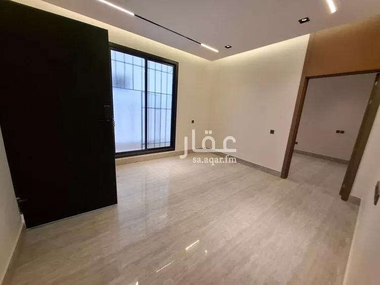 Floor for Sale in Riyadh Ar Rimal 17