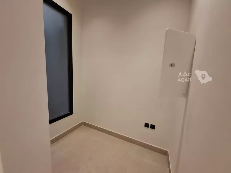 شقة للبيع في شارع عمير بن سنان بن عرفطة, حي المونسية, مدينة الرياض, منطقة الرياض 6