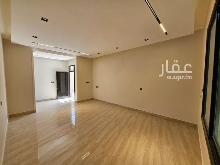 فيلا للبيع في شارع شارع وادي الساحل, حي الرمال, مدينة الرياض, منطقة الرياض صورة 5