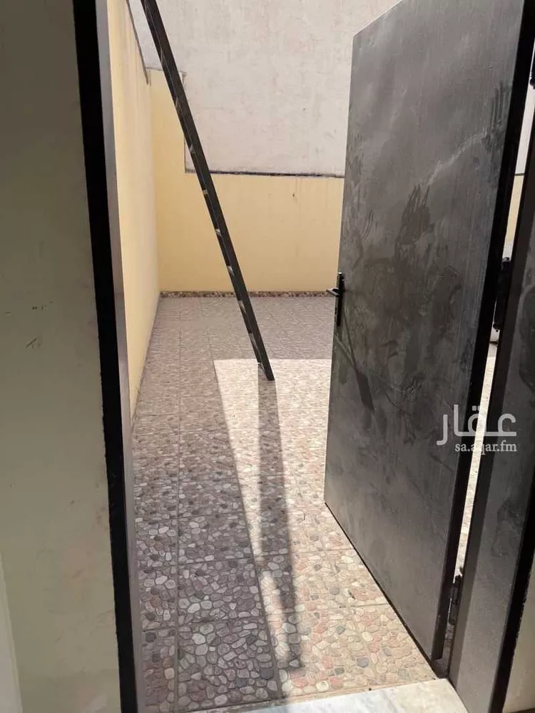 عمارة للإيجار في شارع الإمام عبدالله بن فيصل, حي المربع, مدينة الرياض, منطقة الرياض صورة 3