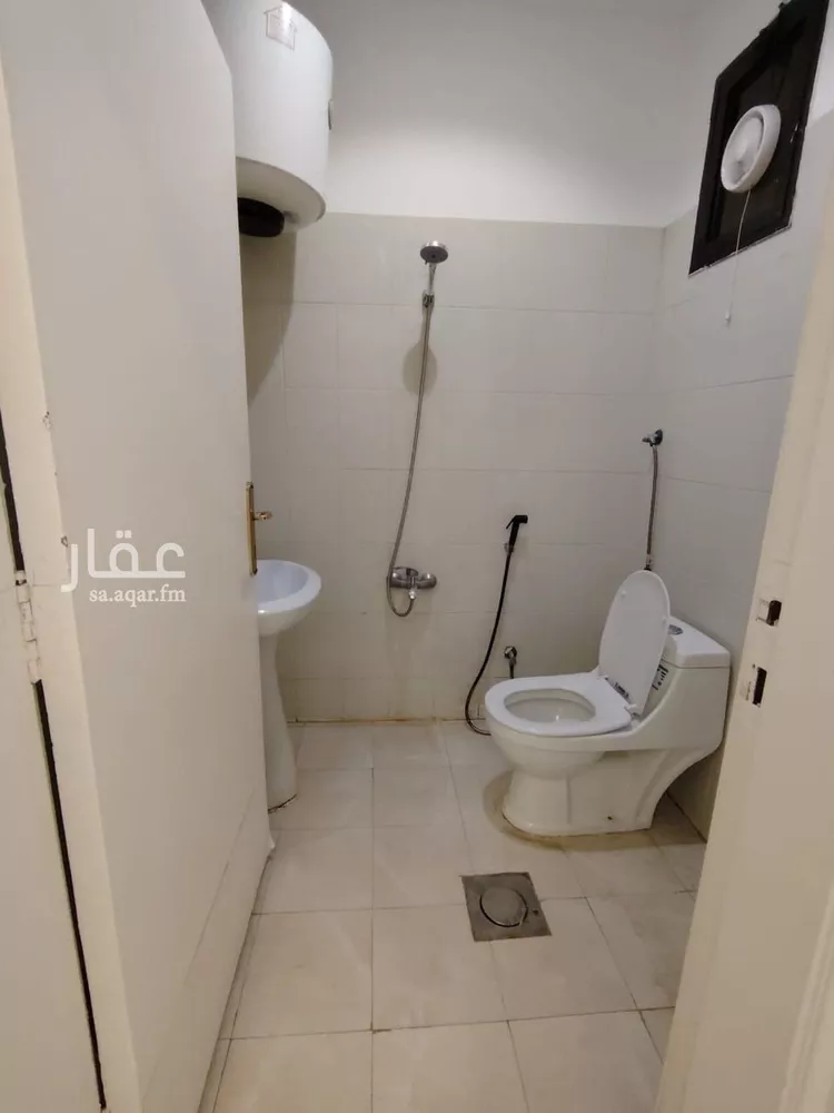 شقة للإيجار في شارع الشيخ حسن بن حسين بن علي, حي الخليج, مدينة الرياض, منطقة الرياض صورة 4