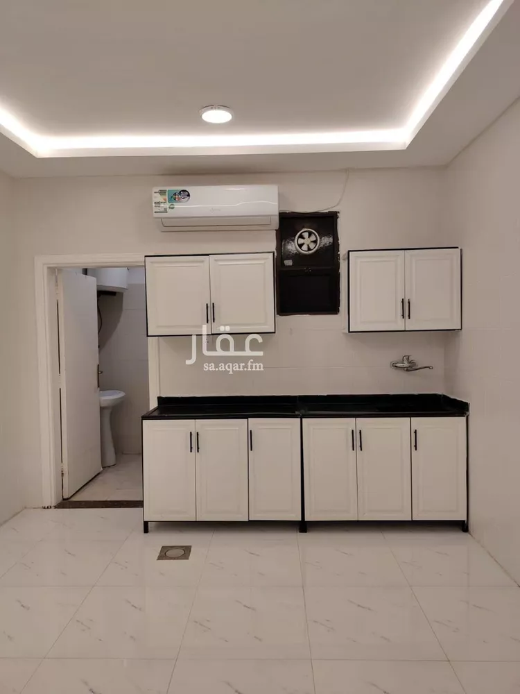 شقة للإيجار في شارع الشيخ حسن بن حسين بن علي, حي الخليج, مدينة الرياض, منطقة الرياض