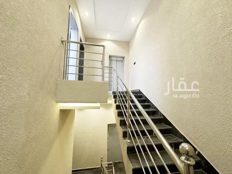 دور للبيع في شارع محمد بن شيبة, حي طويق, مدينة الرياض, منطقة الرياض صورة 3