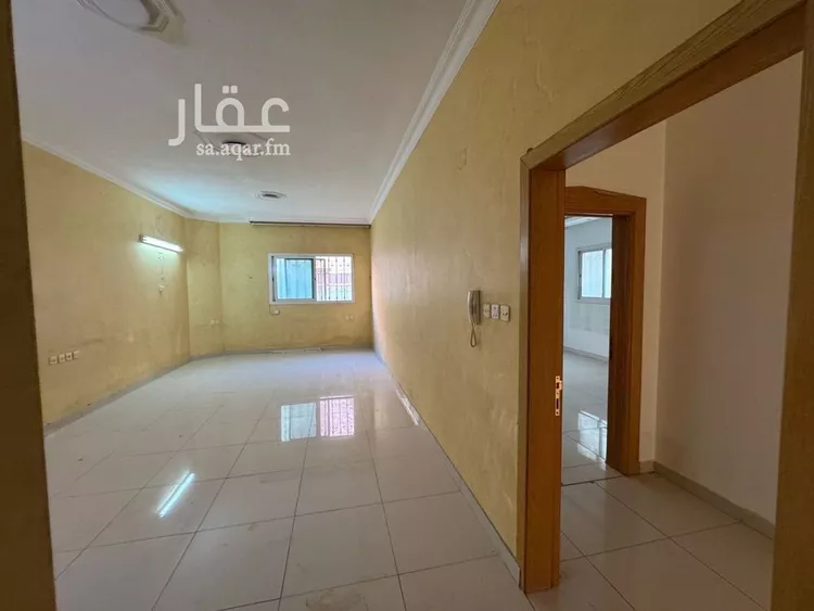 فيلا للبيع في شارع الندوة, حي الياسمين, مدينة الرياض, منطقة الرياض صورة 4