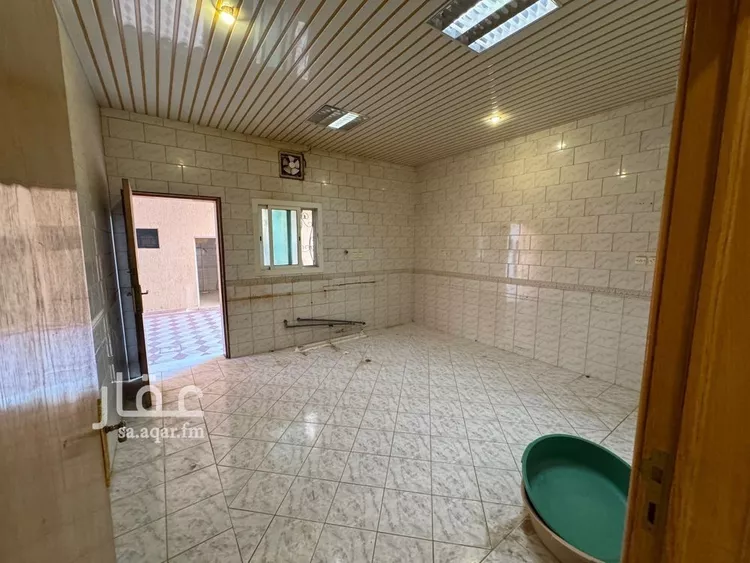 فيلا للبيع في شارع الندوة, حي الياسمين, مدينة الرياض, منطقة الرياض صورة 3