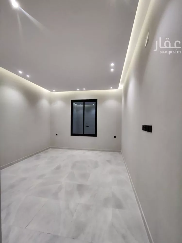 شقة للبيع في شارع ابراهيم العطار, حي المروج, مدينة أبها, منطقة عسير صورة 3