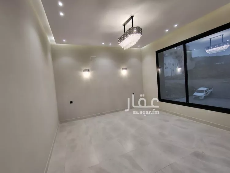 شقة للبيع في شارع ابراهيم العطار, حي المروج, مدينة أبها, منطقة عسير صورة 5