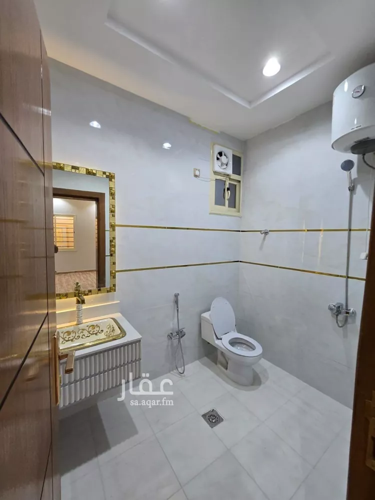 شقة للبيع في شارع بوابة الريان, حي الزهور, مدينة ابها, منطقة عسير صورة 2