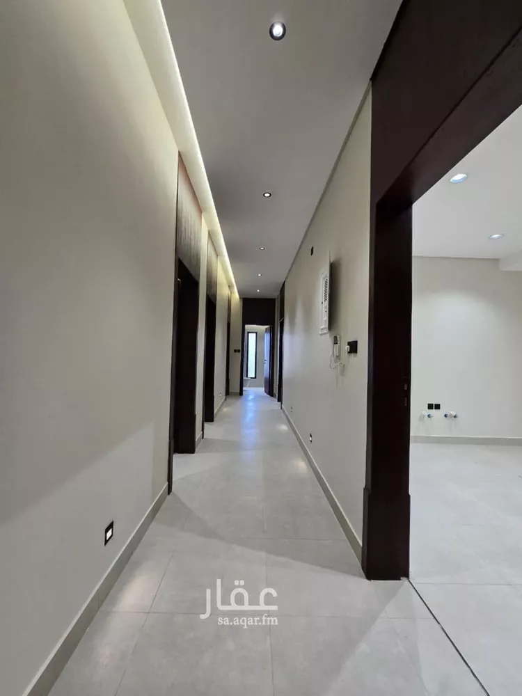 شقة للبيع في شارع مسجد, حي الزهور, مدينة ابها, منطقة عسير صورة 2