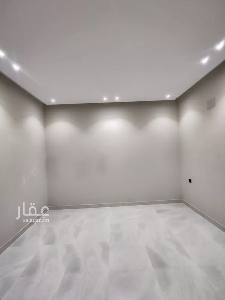 دور للبيع في شارع بكر بن جبلة, حي المروج, مدينة أبها, منطقة عسير صورة 4