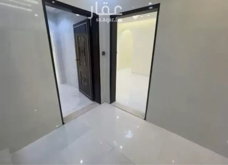 شقة للبيع في شارع شريع الحجازي, حي الربيع, مدينة خميس مشيط, منطقة عسير صورة 2