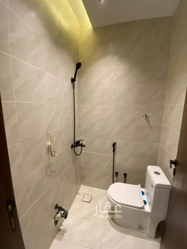 شقة للبيع في شارع ابي اسحاق الانباسي, حي الوسام, مدينة خميس مشيط, منطقة عسير صورة 5